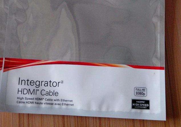 透明鋁箔數(shù)據(jù)線復(fù)合袋